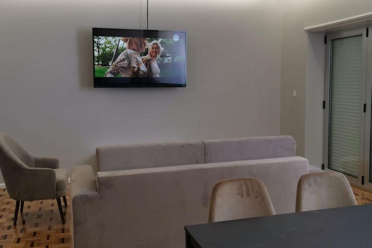 Grey Apartment บรากา ภายนอก รูปภาพ